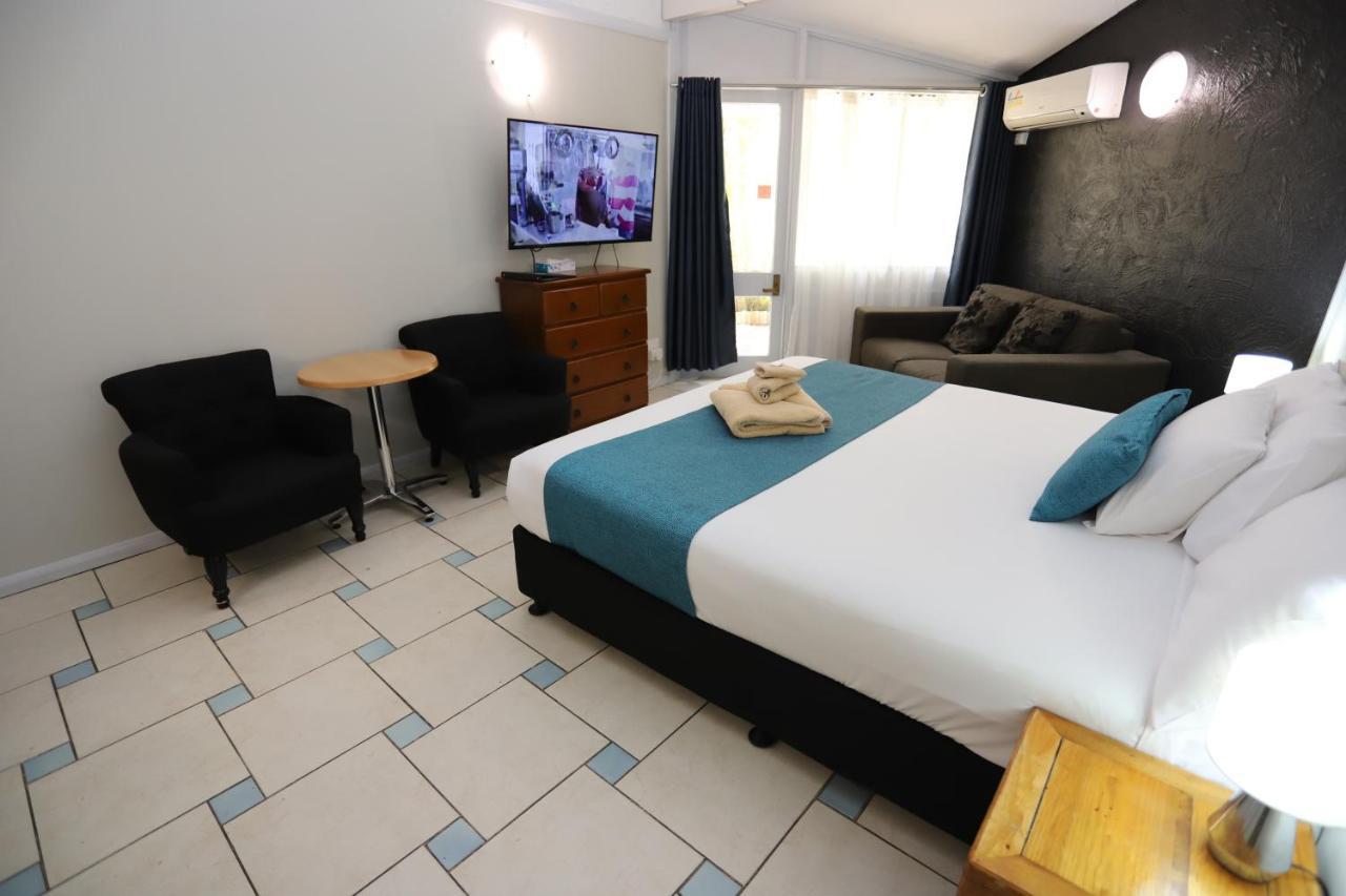 Kallangur Motel Eksteriør billede