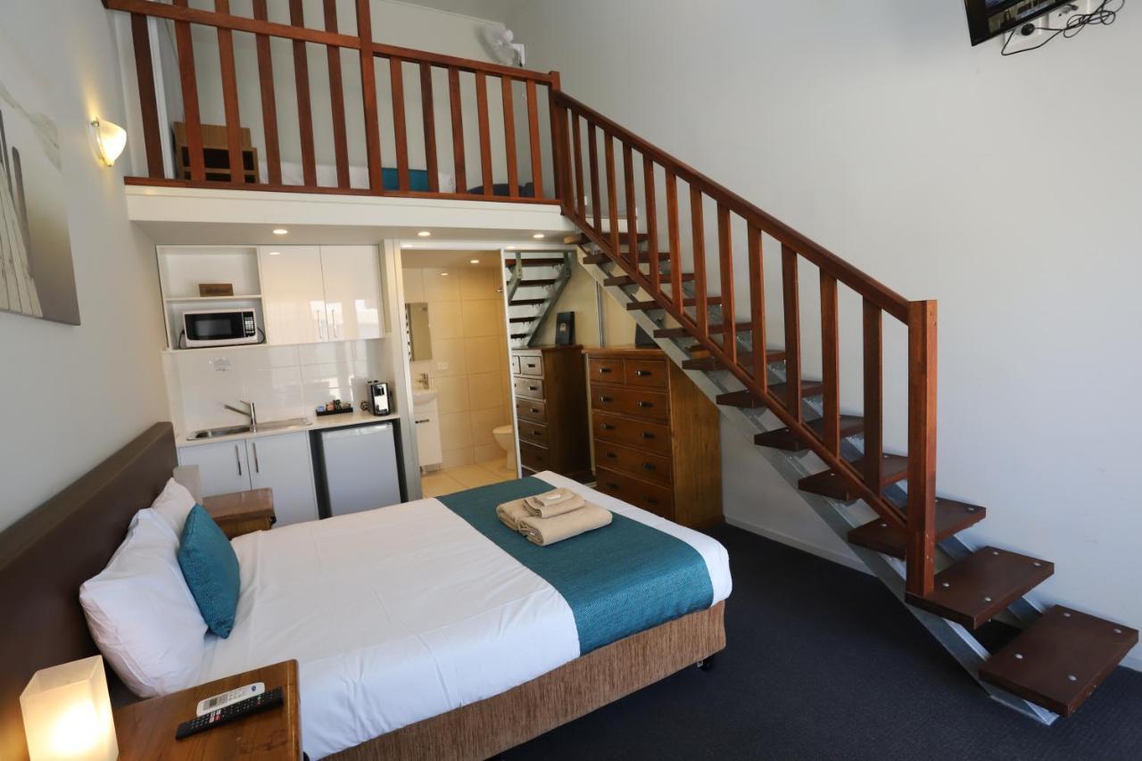 Kallangur Motel Eksteriør billede