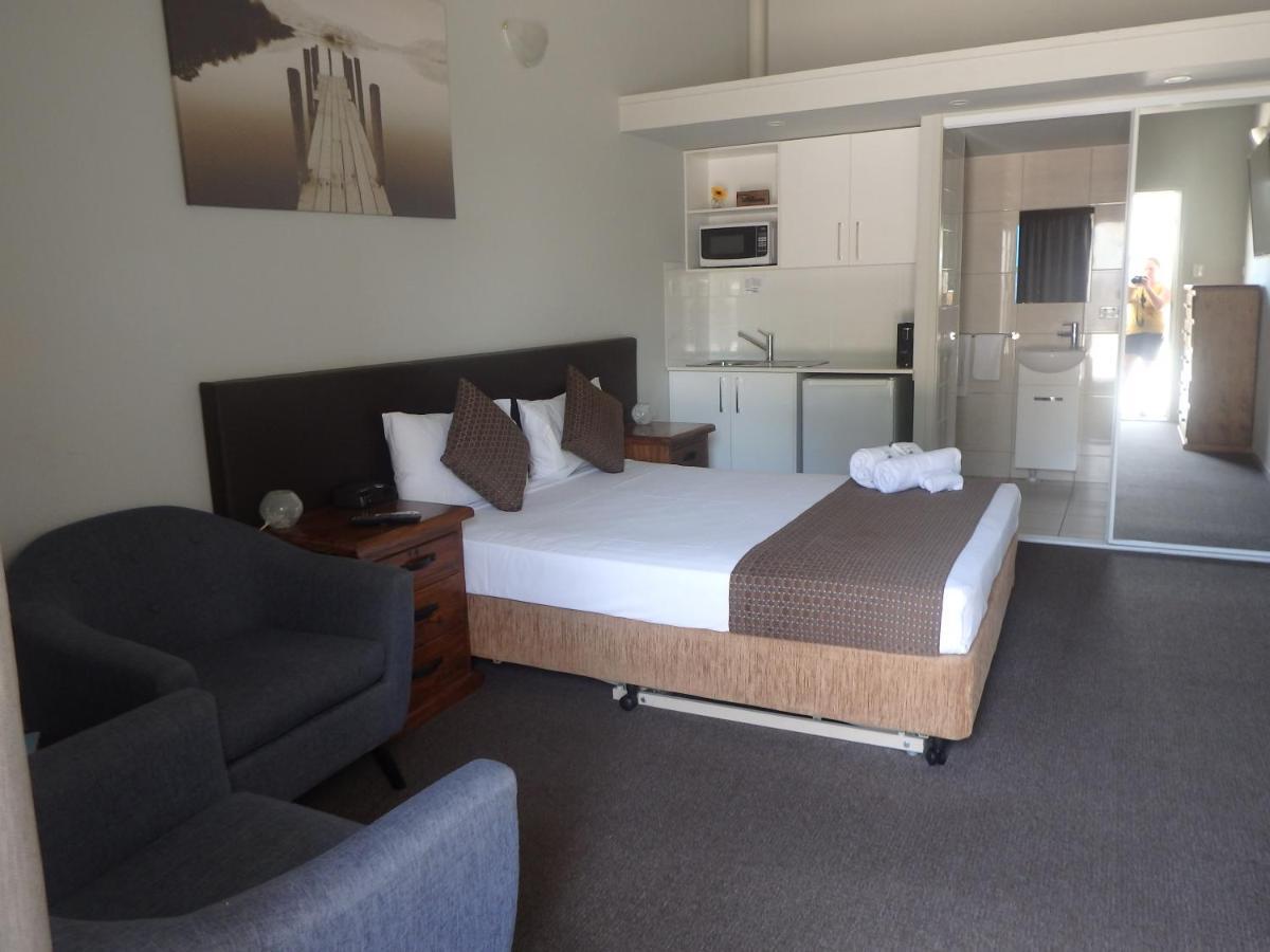Kallangur Motel Eksteriør billede